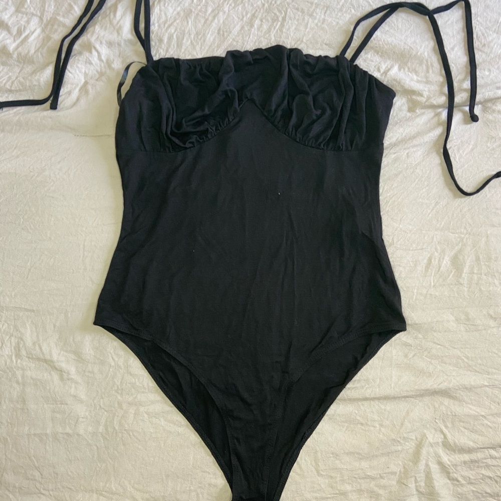 Classic black night top